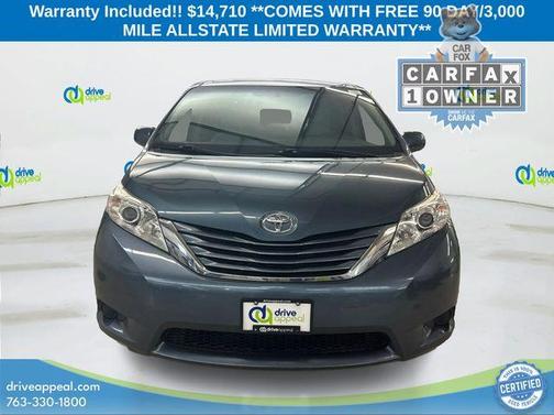 2015 Toyota Sienna LE