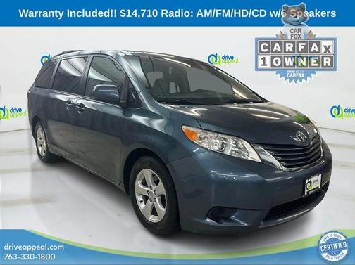 2015 Toyota Sienna LE