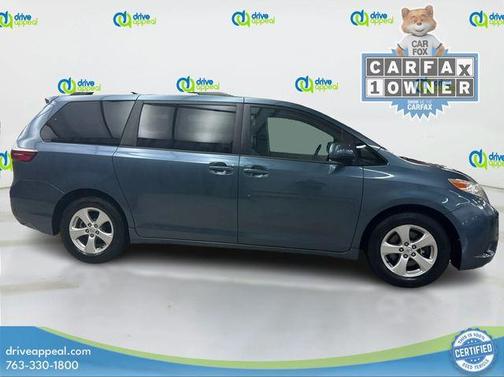2015 Toyota Sienna LE