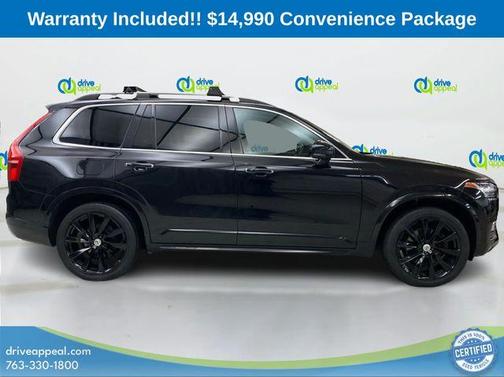2016 Volvo XC90 T6 Momentum
