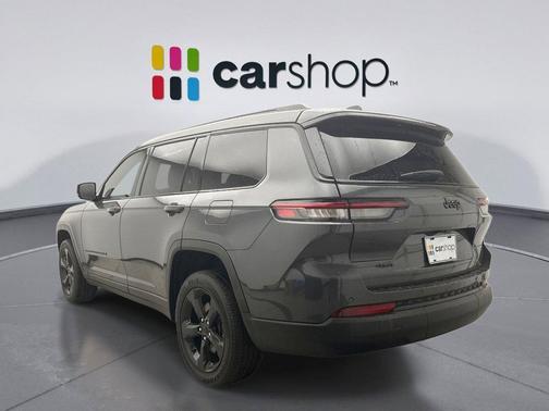 Baltic Gray Metallic Clearcoat 2023 Jeep Grand Cherokee L Altitude