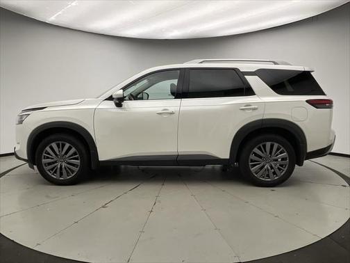 2024 Nissan Pathfinder SL 4WD
