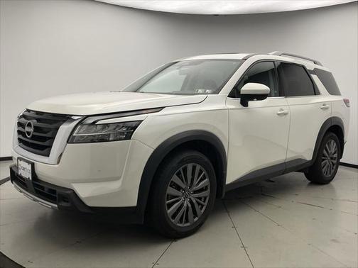 2024 Nissan Pathfinder SL 4WD