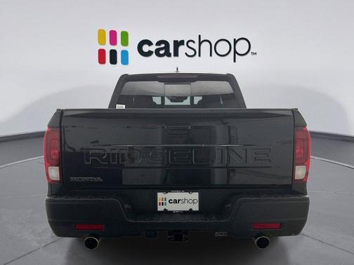 Crystal Black 2025 Honda Ridgeline RTL