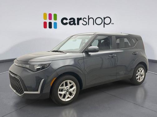 Gravity Gray 2025 Kia Soul LX
