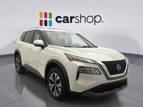 Pearl White Tricoat 2023 Nissan Rogue SV