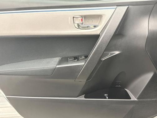 2014 Toyota Corolla LE Plus