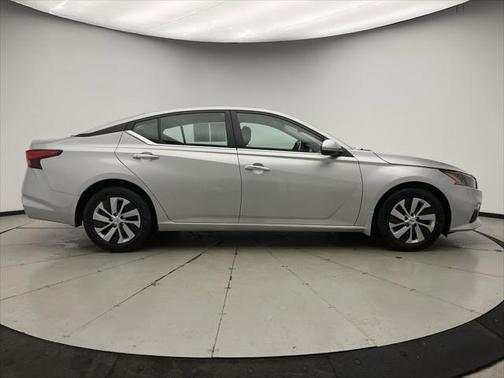 2022 Nissan Altima S FWD