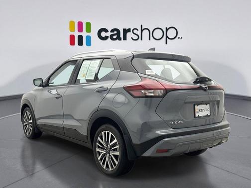 2023 Nissan Kicks SV