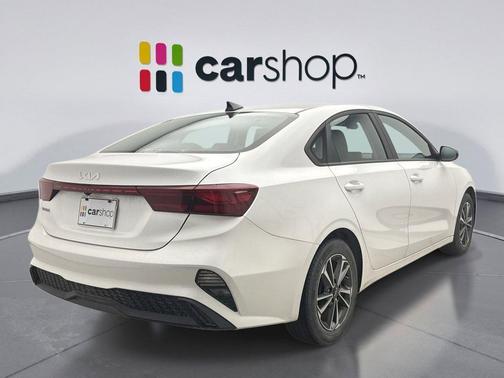 Snow White Pearl 2023 Kia Forte LXS