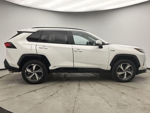 2023 Toyota RAV4 Prime SE