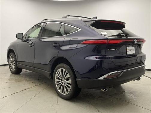 2022 Toyota Venza XLE