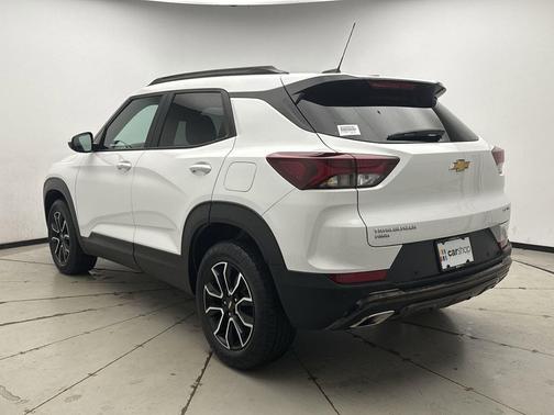 Summit White 2022 Chevrolet Trailblazer ACTIV