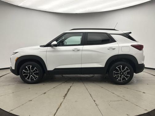 Summit White 2022 Chevrolet Trailblazer ACTIV