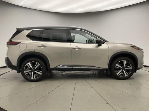 2022 Nissan Rogue Platinum