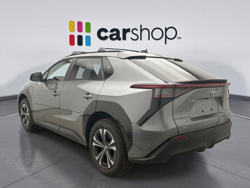 2024 Toyota bZ4X XLE