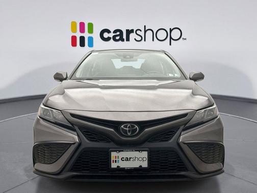 Predawn Gray Mica 2024 Toyota Camry SE