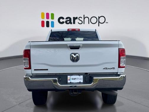 2019 RAM 2500 Big Horn Crew Cab 4x4 6'4' Box