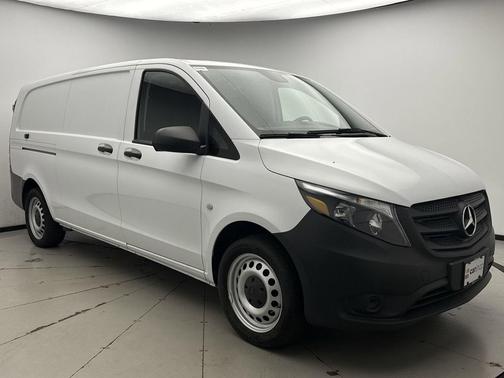 2020 Mercedes-Benz Metris Base