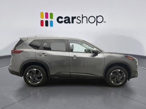 Gun Metallic 2024 Nissan Rogue SV