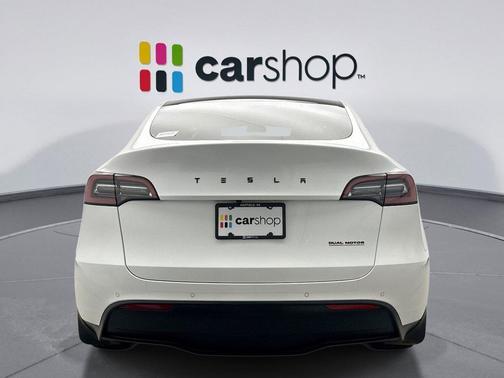 2022 Tesla Model Y Performance Dual Motor All-Wheel Drive