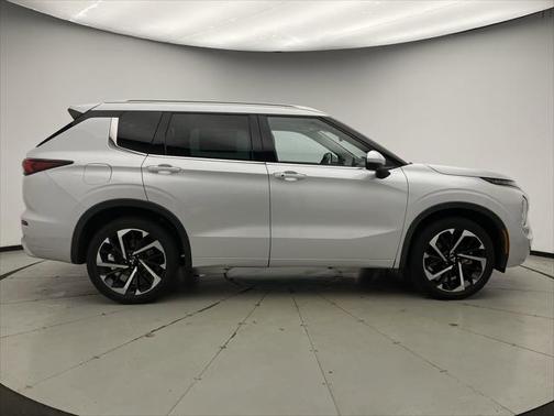 2022 Mitsubishi Outlander SEL Special Edition S-AWC