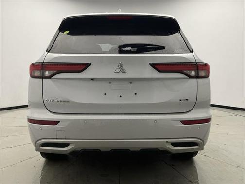 2022 Mitsubishi Outlander SEL Special Edition S-AWC