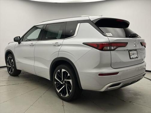 2022 Mitsubishi Outlander SEL Special Edition S-AWC