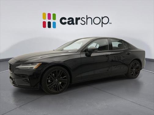 2024 Volvo S60 B5 Plus Black Edition