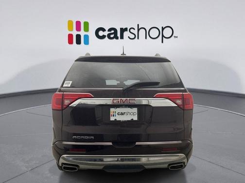 2017 GMC Acadia Denali