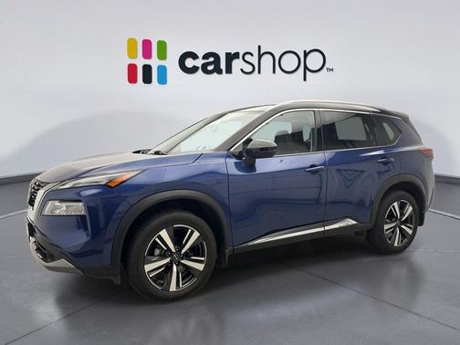 Caspian Blue Metallic/Super Black 2023 Nissan Rogue SL