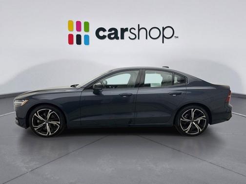 2023 Volvo S60 B5 Core Dark Theme