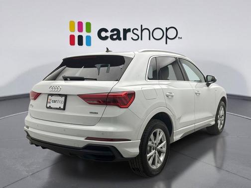 2025 Audi Q3 Premium 45 TFSI S line quattro Tiptronic