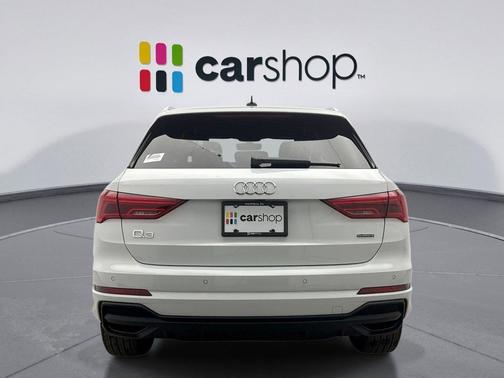 2025 Audi Q3 Premium 45 TFSI S line quattro Tiptronic