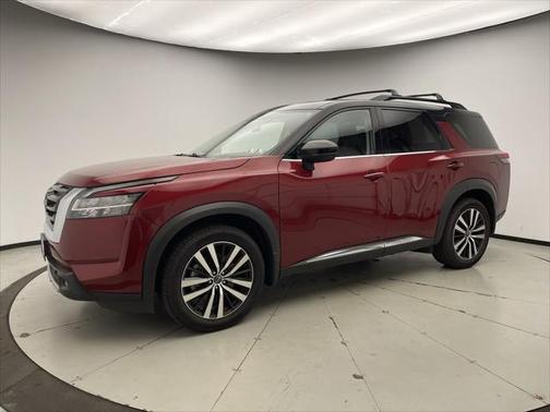 2023 Nissan Pathfinder Platinum 4WD