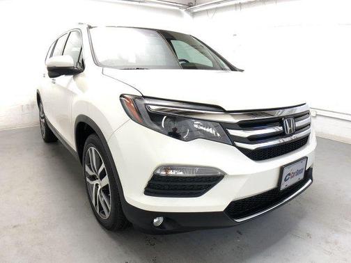 White Diamond 2016 Honda Pilot Touring