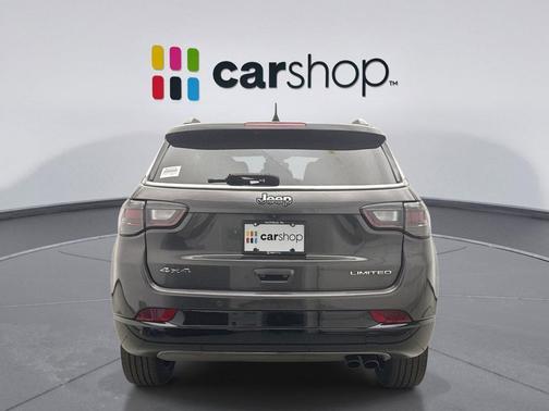 Granite Crystal Metallic Clearcoat 2022 Jeep Compass Limited