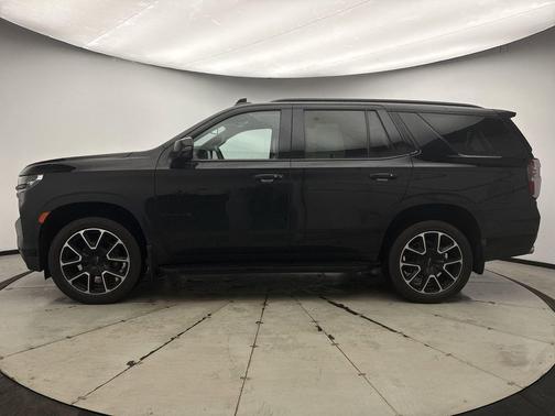 2022 Chevrolet Tahoe 4WD RST