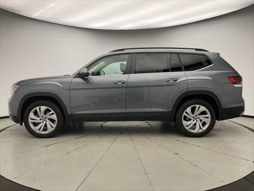 2022 Volkswagen Atlas 2.0T SE w/Technology 4MOTION
