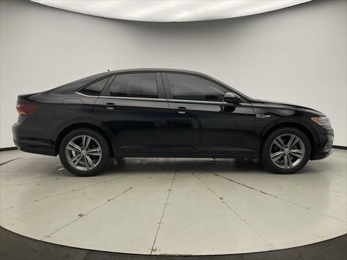 2019 Volkswagen Jetta 1.4T R-Line