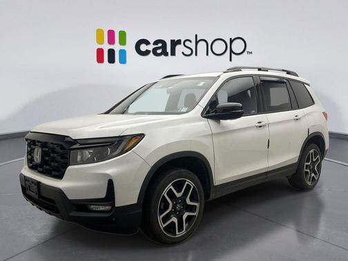 Platinum White 2022 Honda Passport AWD Elite
