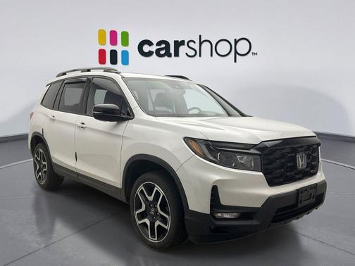 Platinum White 2022 Honda Passport AWD Elite