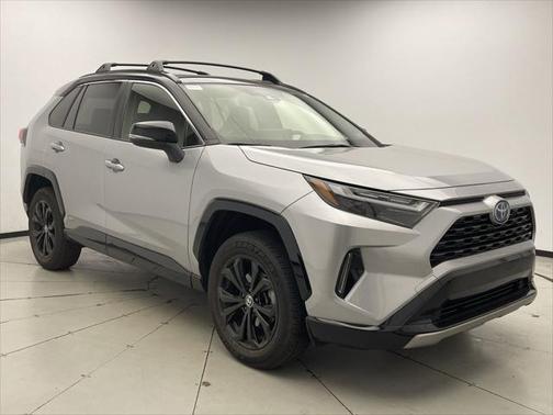 2023 Toyota RAV4 Hybrid SE