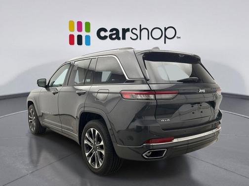 2022 Jeep Grand Cherokee Overland