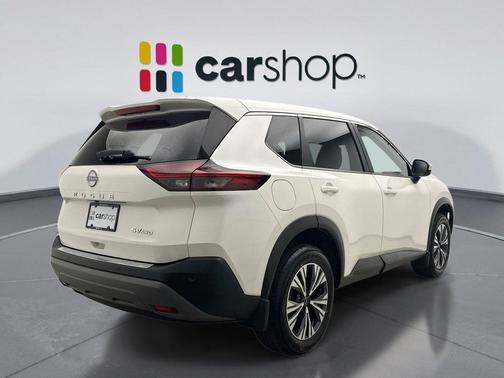 Pearl White Tricoat 2023 Nissan Rogue SV