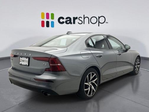 Osmium Gray 2020 Volvo S60 T5 Momentum