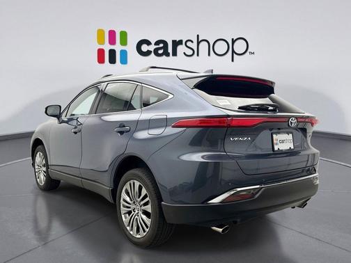 2023 Toyota Venza XLE