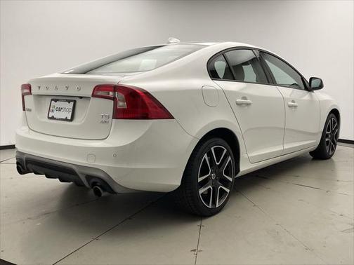 2017 Volvo S60 T5 Dynamic
