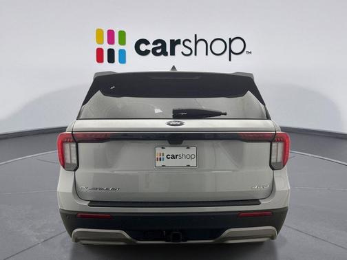 SPACE WHITE METALLIC 2025 Ford Explorer Platinum
