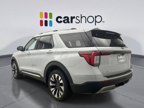 SPACE WHITE METALLIC 2025 Ford Explorer Platinum